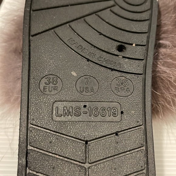 Foxs flip flops only wore a few times women size 7 so fabulous and fun - Picture 5 of 9